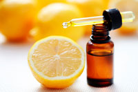 Лимонное масло – применение, вред, польза